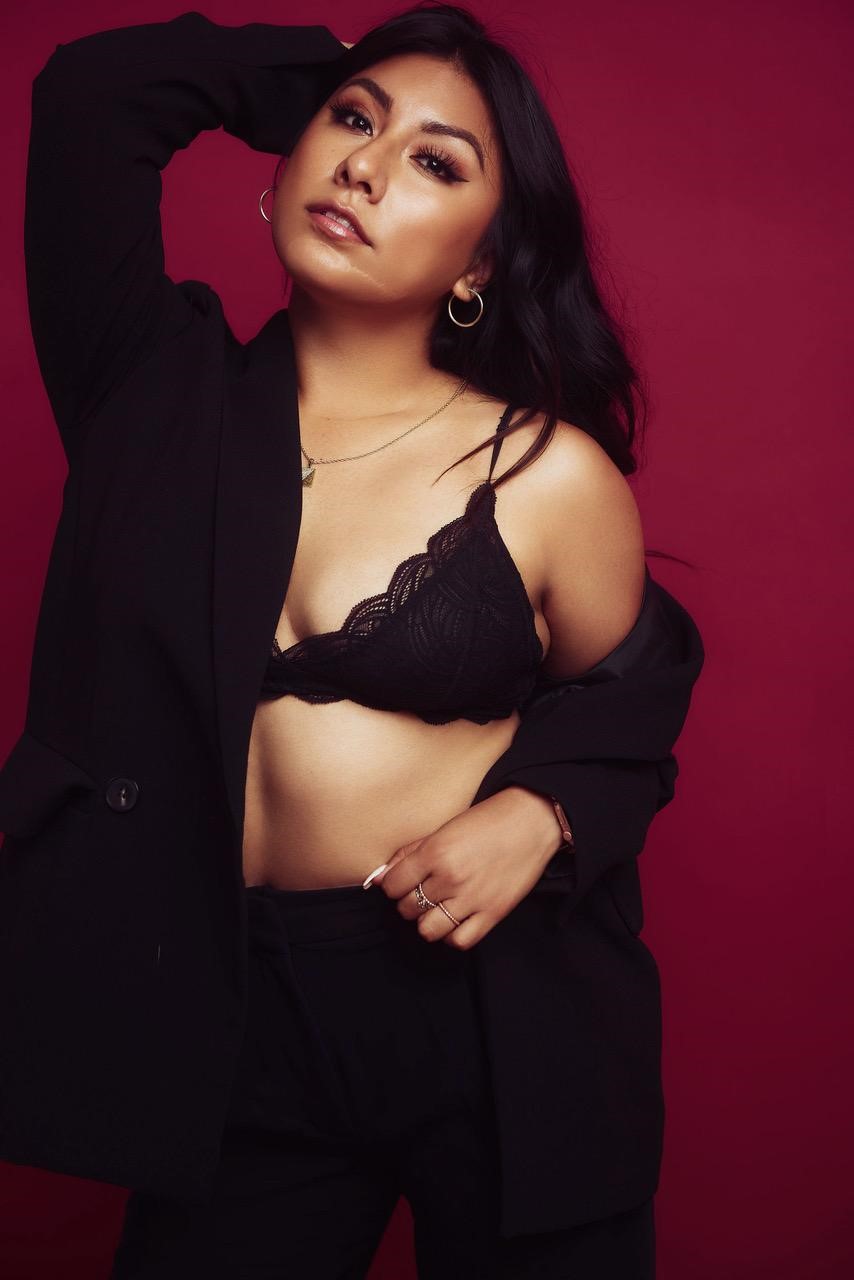 Angela De La Cruz